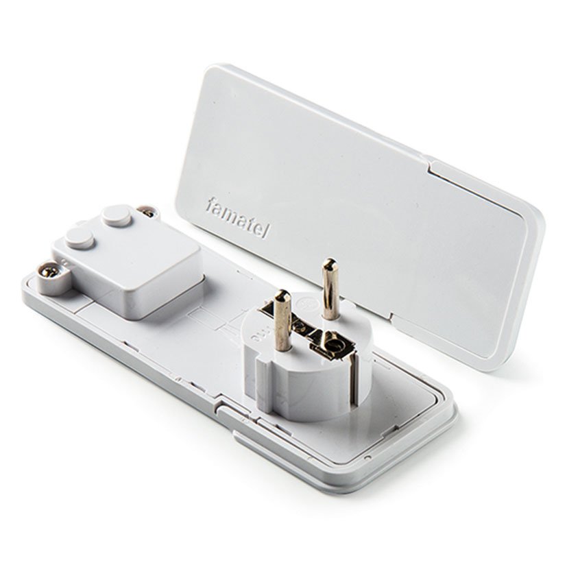 CLAVIJA LATERAL TT 16A 250V BLANCO