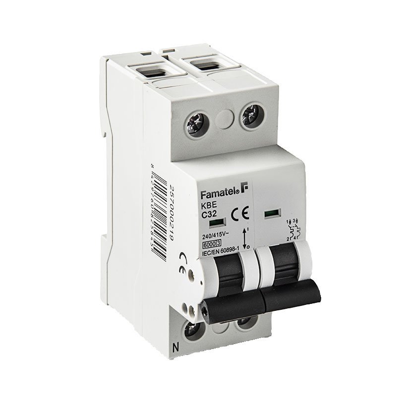 Magnetotérmico 2P 32 Amperios Famatel fusibl cebador