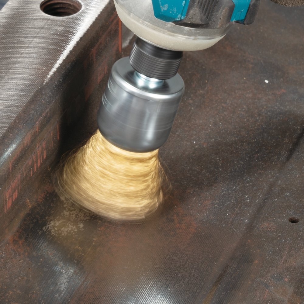 Cepillo de Acabado Latonado para Taladro, 28 Mm, 0,3 Mm, 1/4" Makita D-73732 trabajo metal latón - Imagen 4