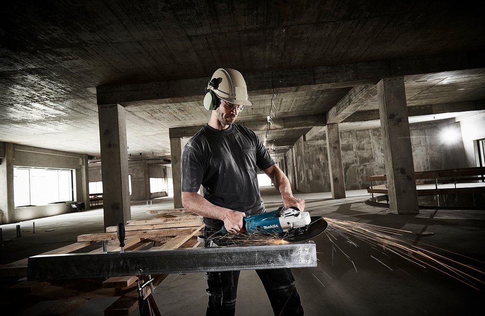 RKD Amoladora Angular Makita GA9020 230 Mm 600 M trabajo metal 3300 W - Imagen 4