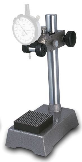 Soporte portacomparador con superficie de control