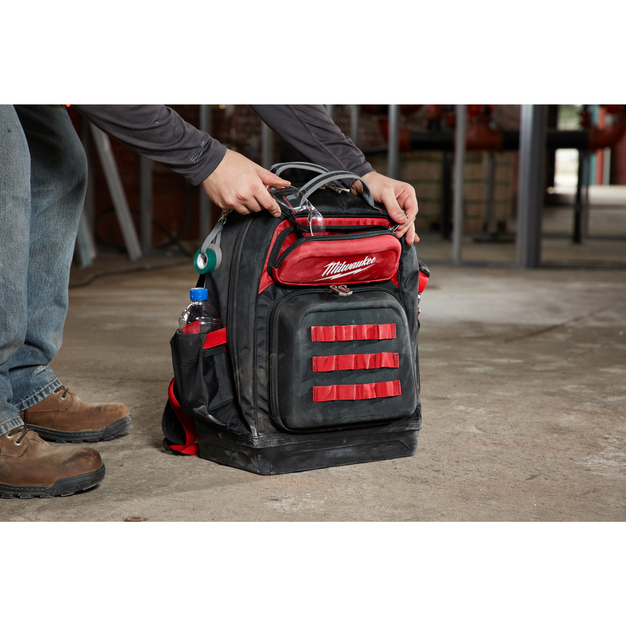 Mochila jobsite HD con bolsillos Ultimate Jobsite Backpack Milwaukee - Imagen 5
