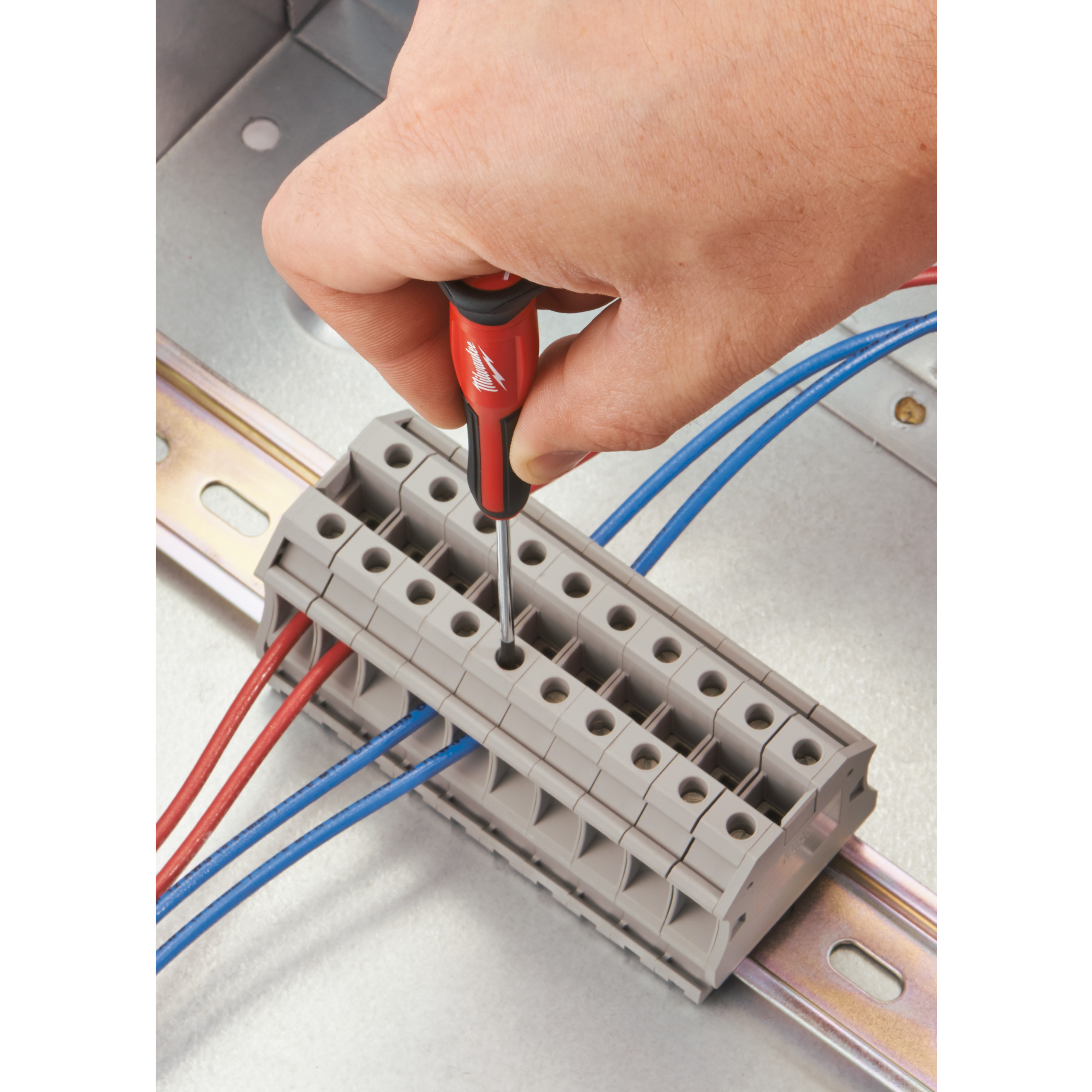 Juego de 6 destornilladores Precision Screwdrivers Milwaukee - Ref. 4932471869 - Imagen 2