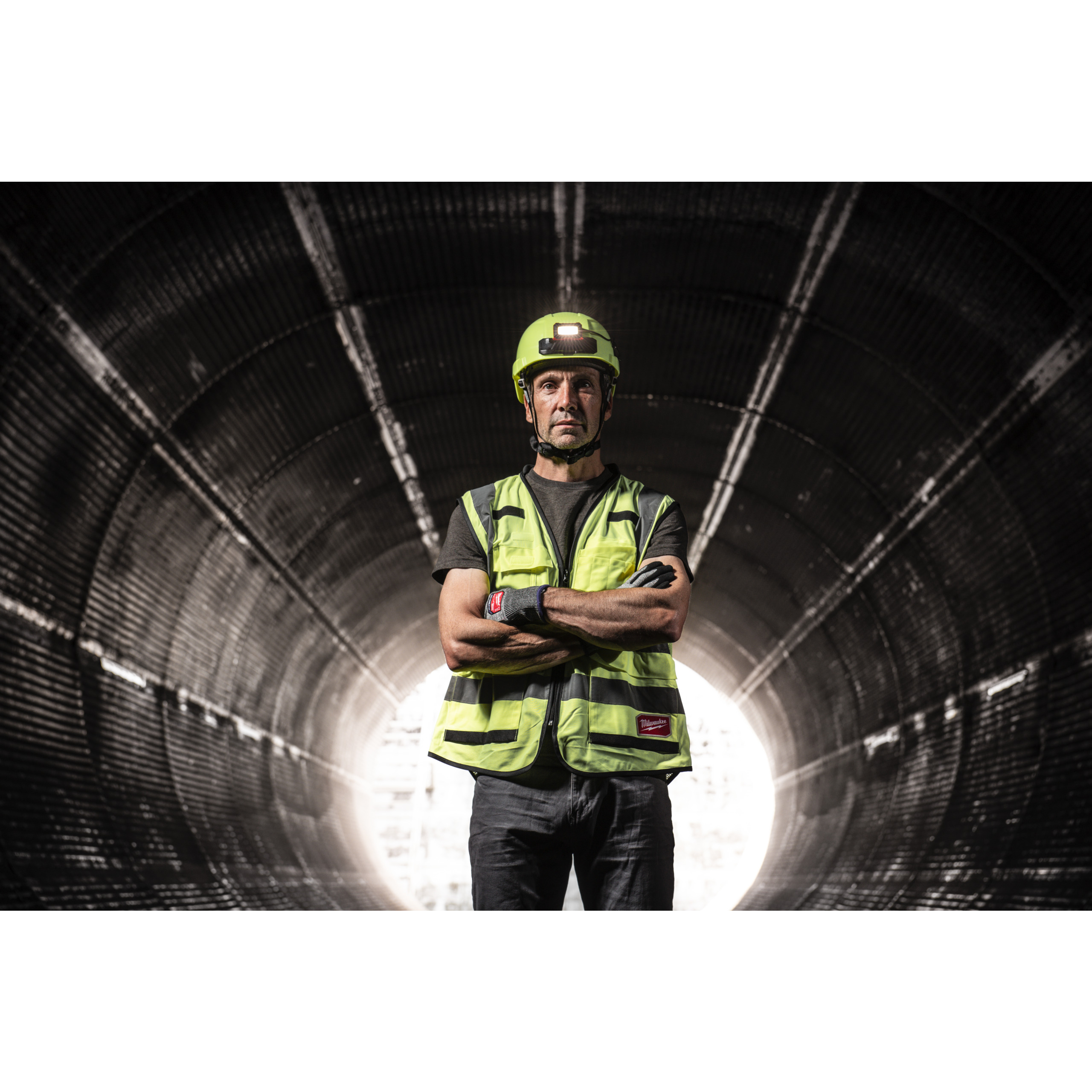 Casco BOLT™ 200 Amarillo ventilado Milwaukee - Imagen 4