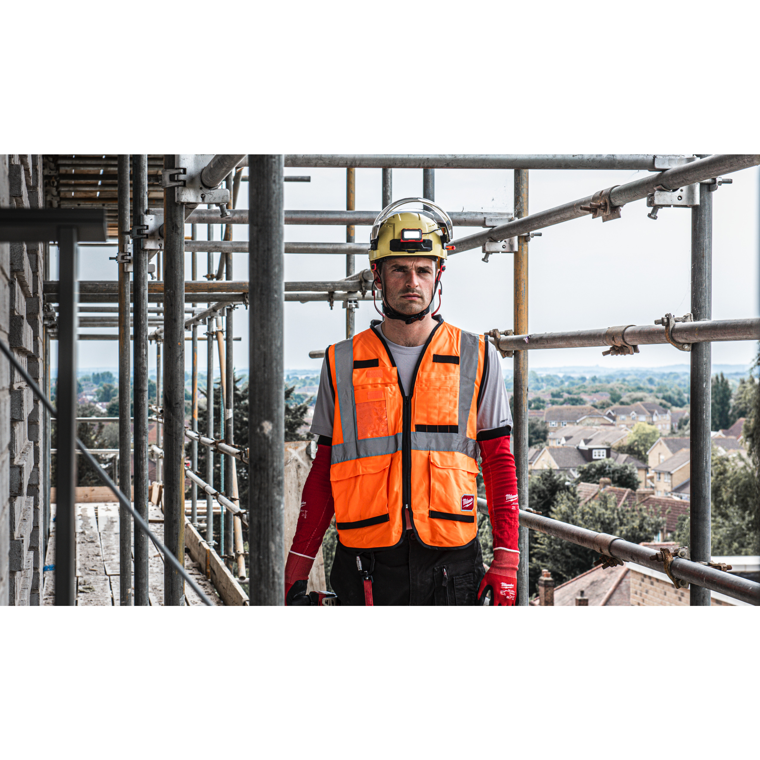 Casco BOLT™ 200 Negro no ventilado Milwaukee - Imagen 4