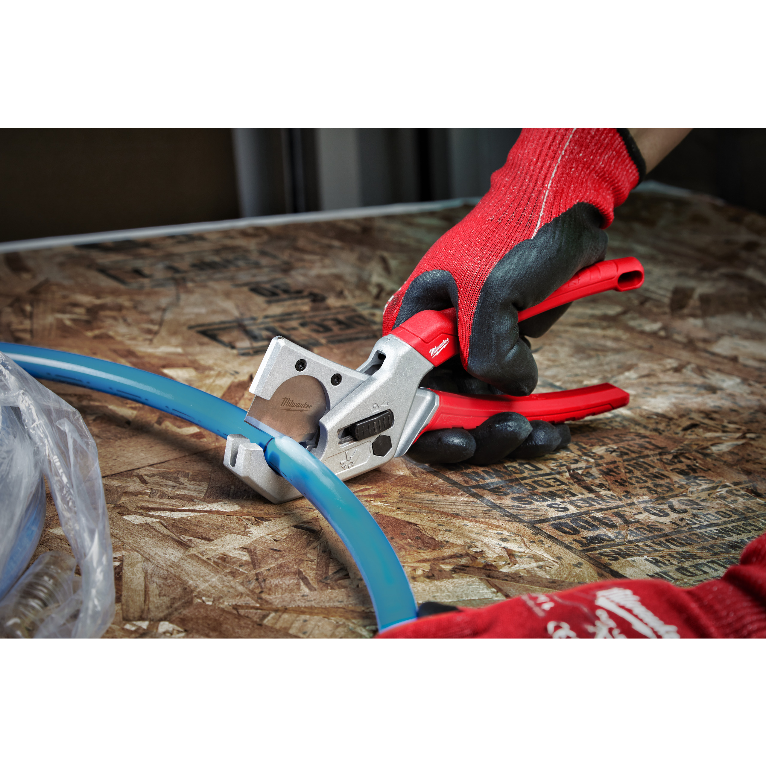 Tijera de tubería PEX Plastic Cutter Milwaukee - Imagen 4