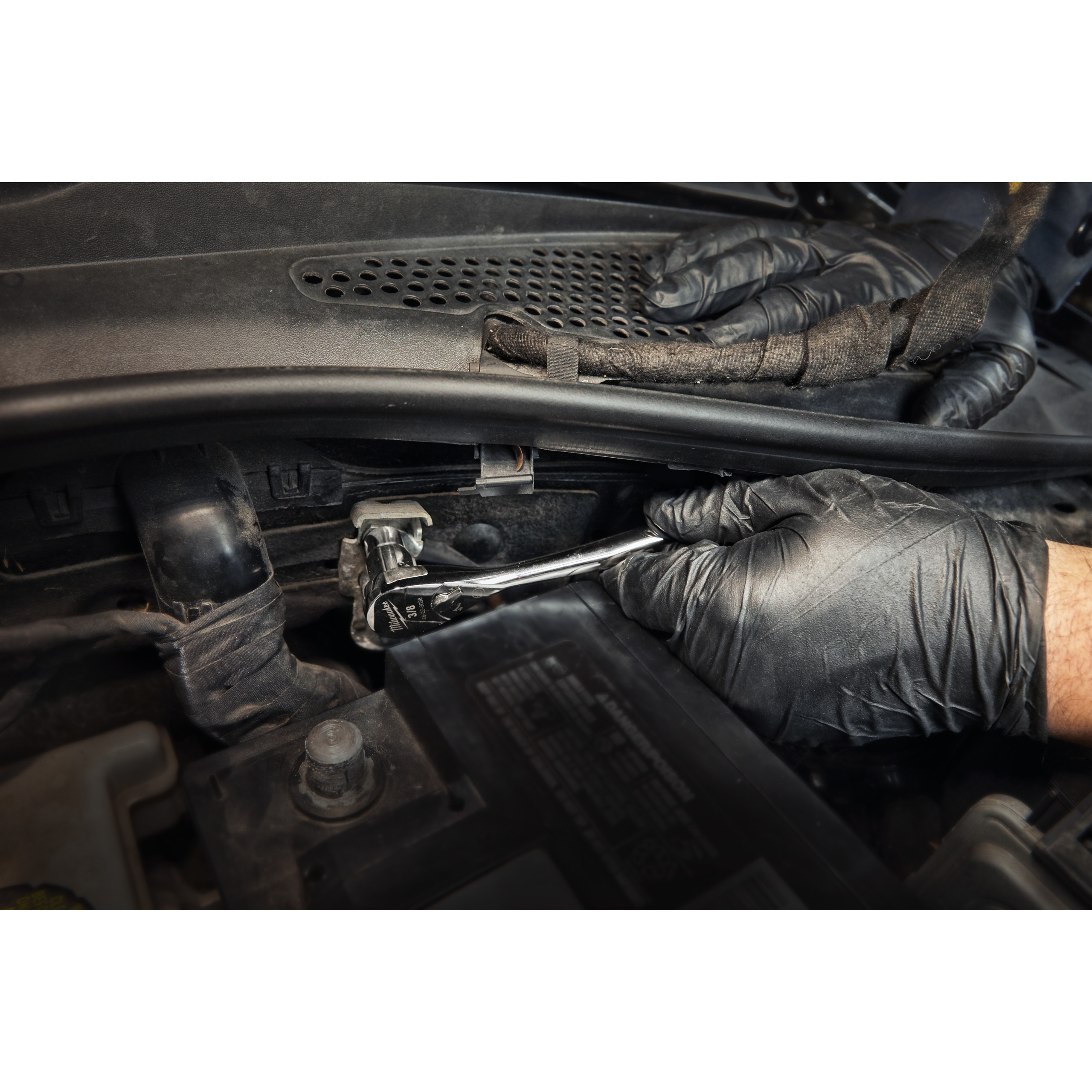 Carraca de ⅜″ corta 3/8 Drive Ratchet Milwaukee - Imagen 4