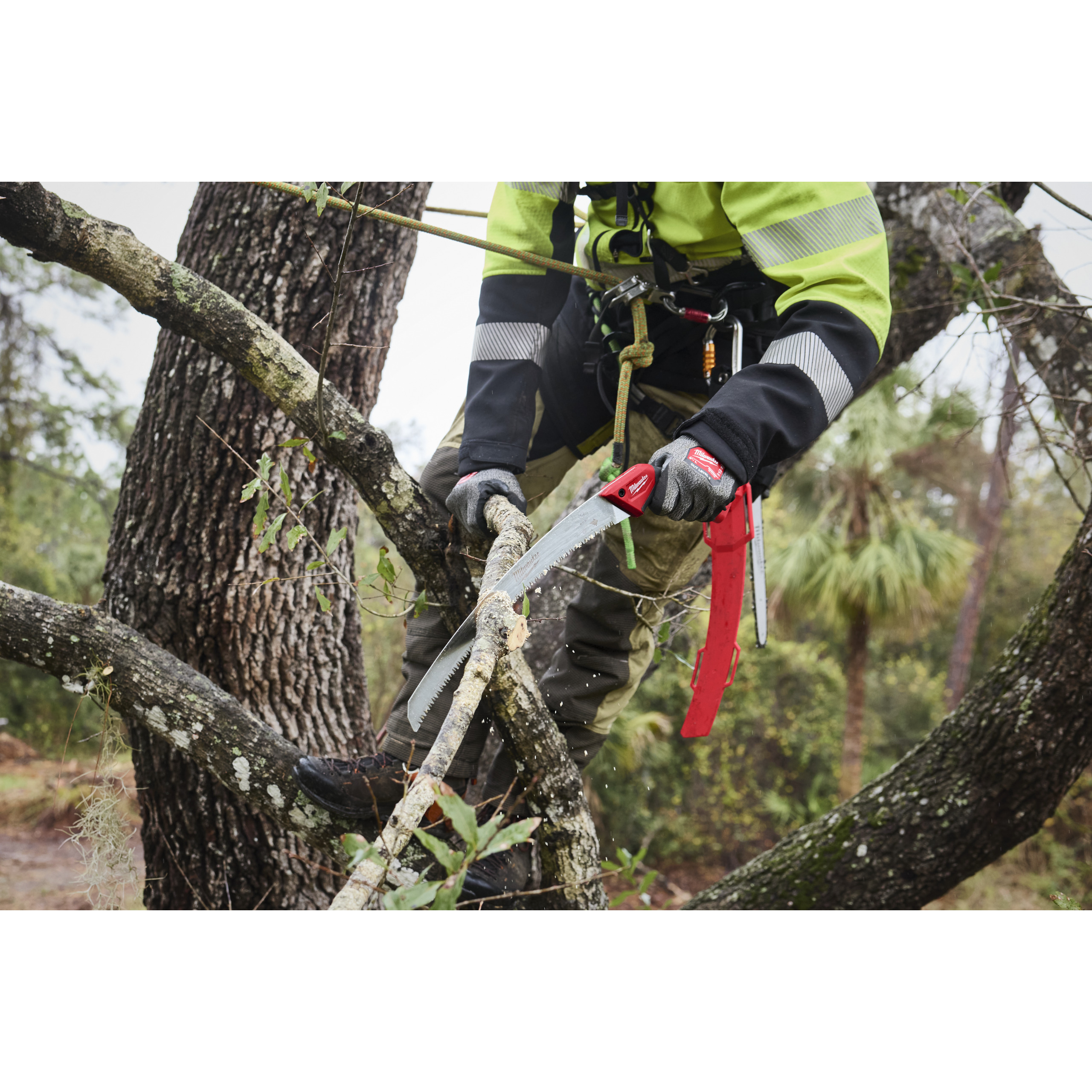 Serrucho de poda con funda Curved Saw Milwaukee - Imagen 4