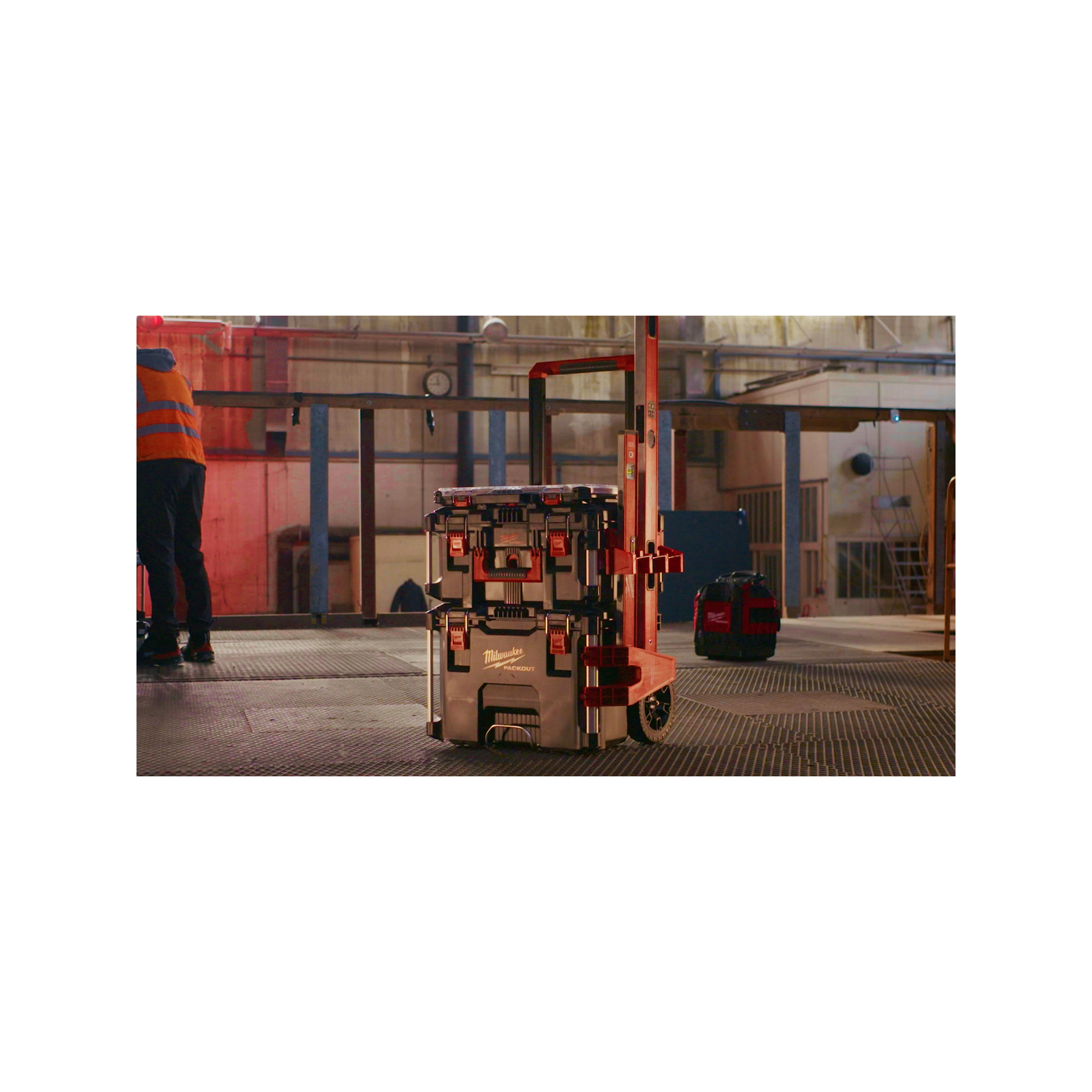 Soporte multifunción para cajas de herramientas PACKOUT™ Milwaukee - Imagen 5