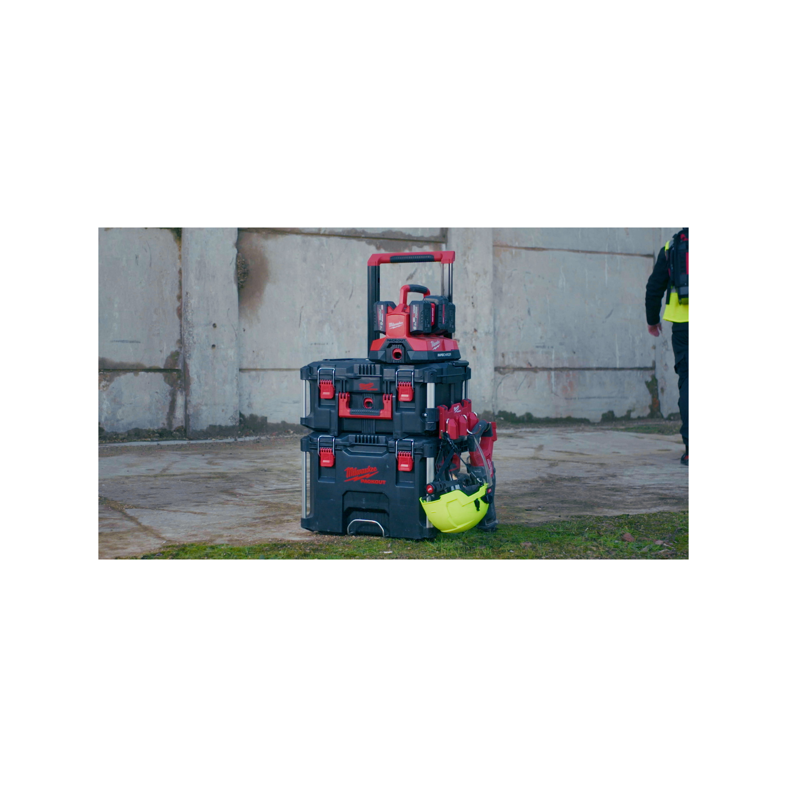 Soporte con ganchos para cajas de herramientas PACKOUT™ Milwaukee - Imagen 4