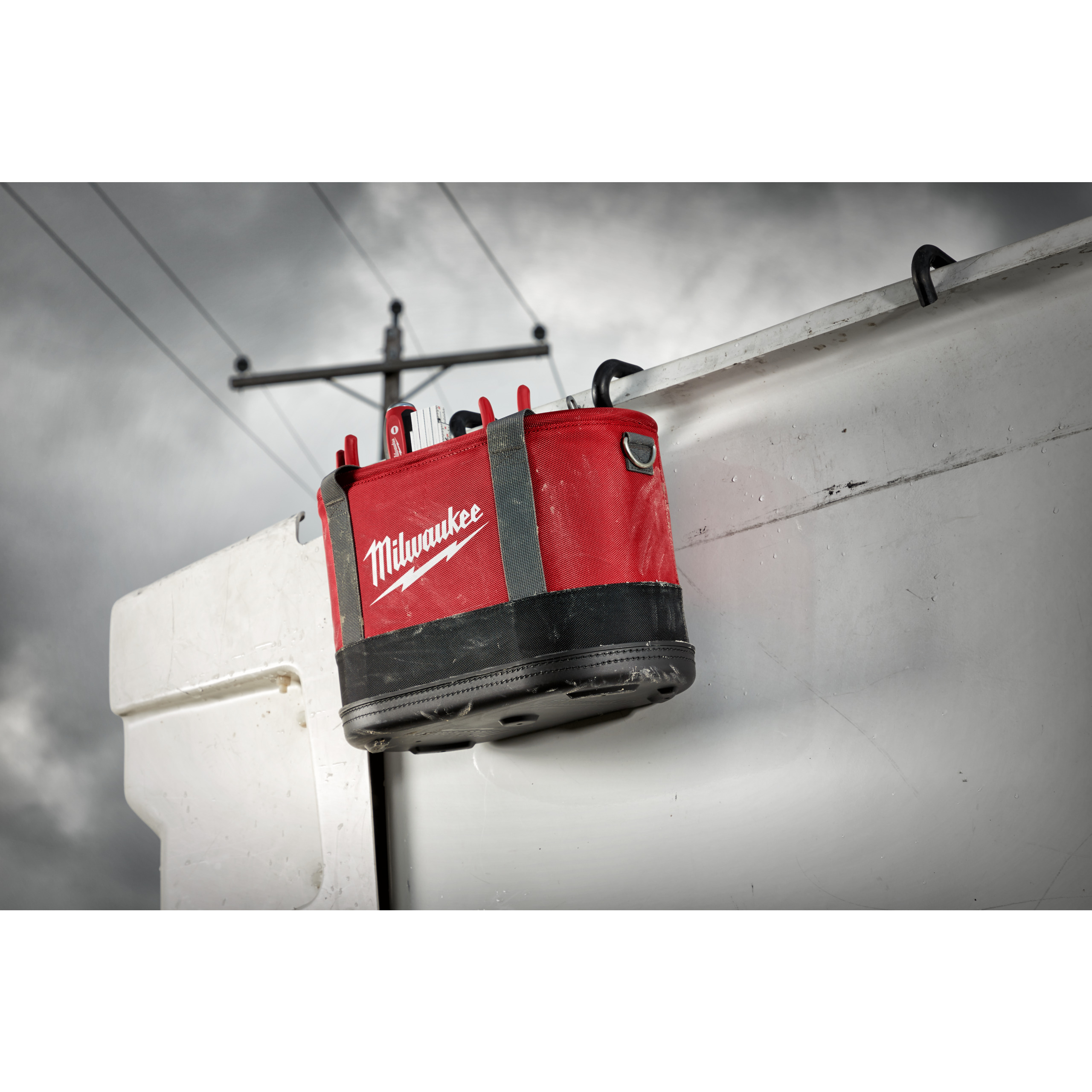 Bolsa compacta Aerial Oval Bag Milwaukee - Imagen 4