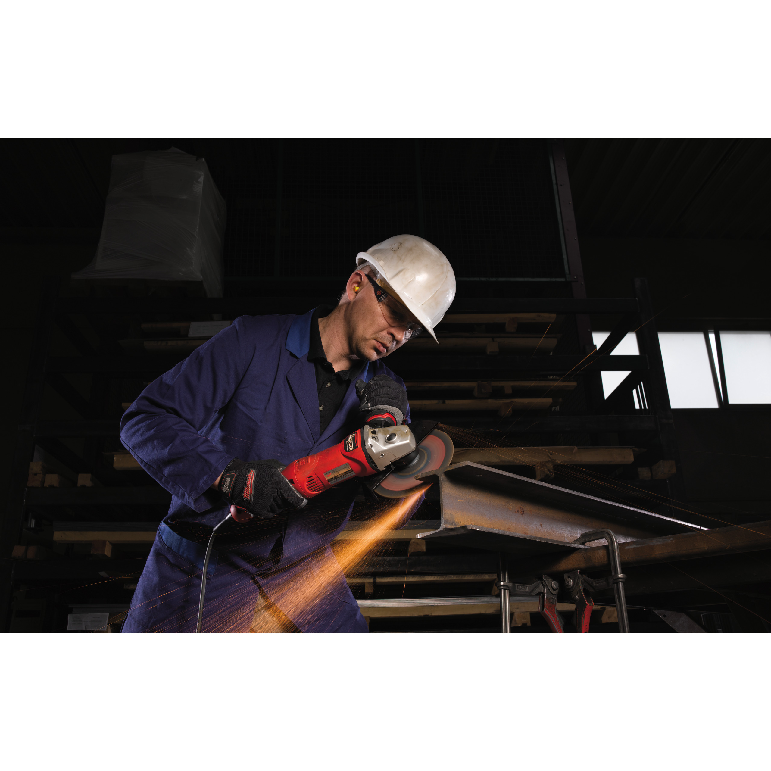 Amoladora angular de 1750W de 180mm con AVS Milwaukee - Imagen 3