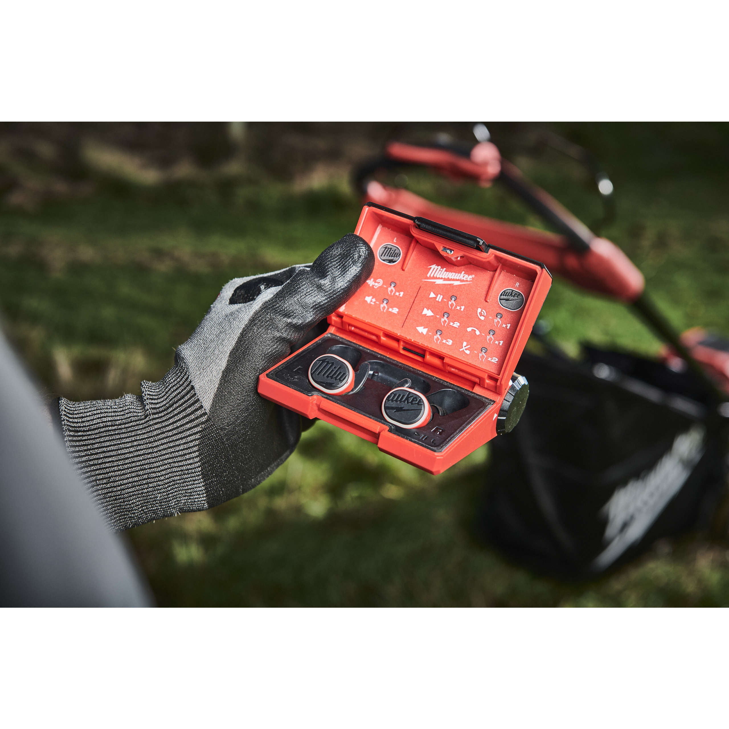 Cascos recargables USB con Bluetooth® Milwaukee - Imagen 5
