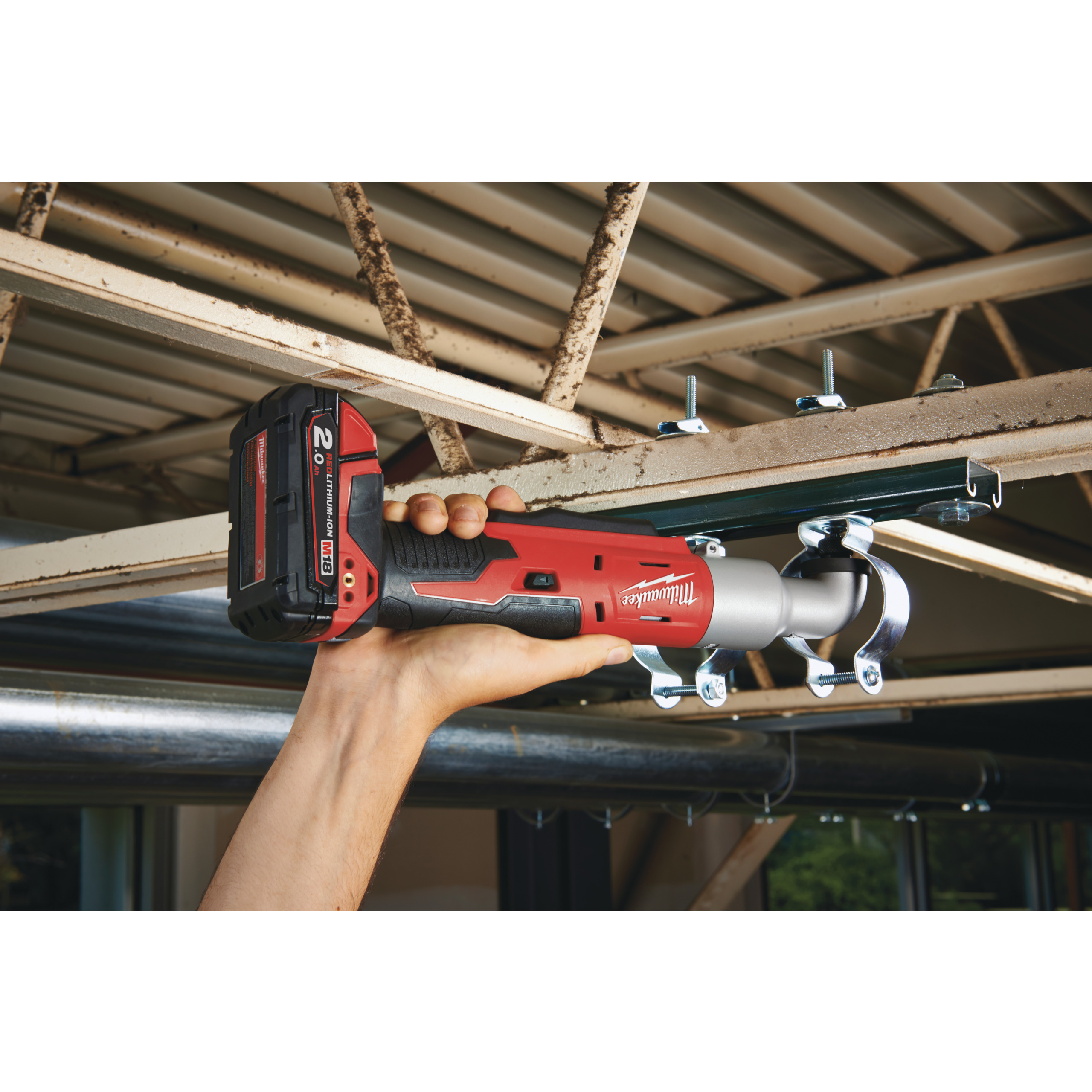 Atornillador de impacto compacto angular ¼″ hex M18 BRAID Milwaukee - Imagen 4