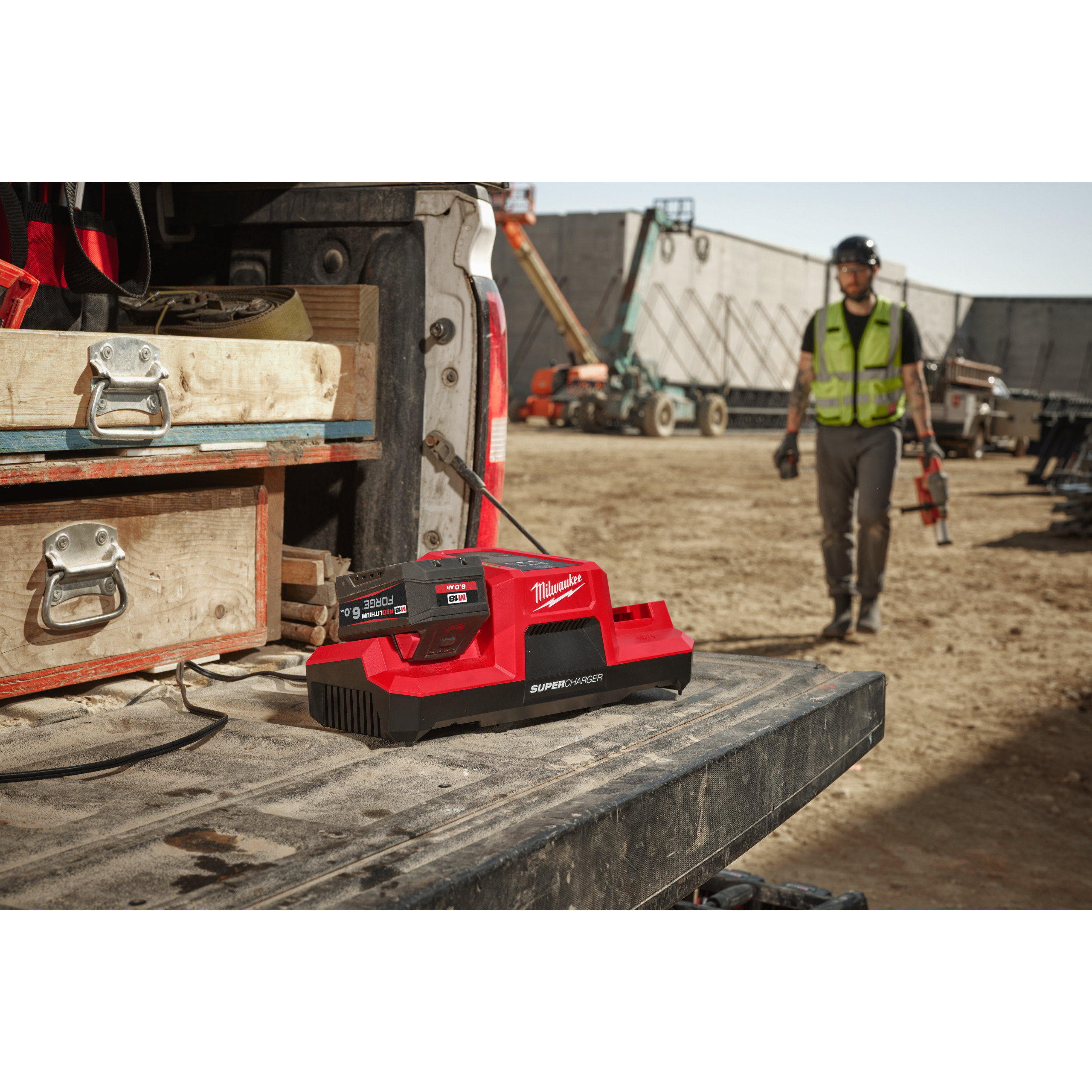 Super cargador rápido doble puerto M18™ M18 DBSC Milwaukee - Imagen 6
