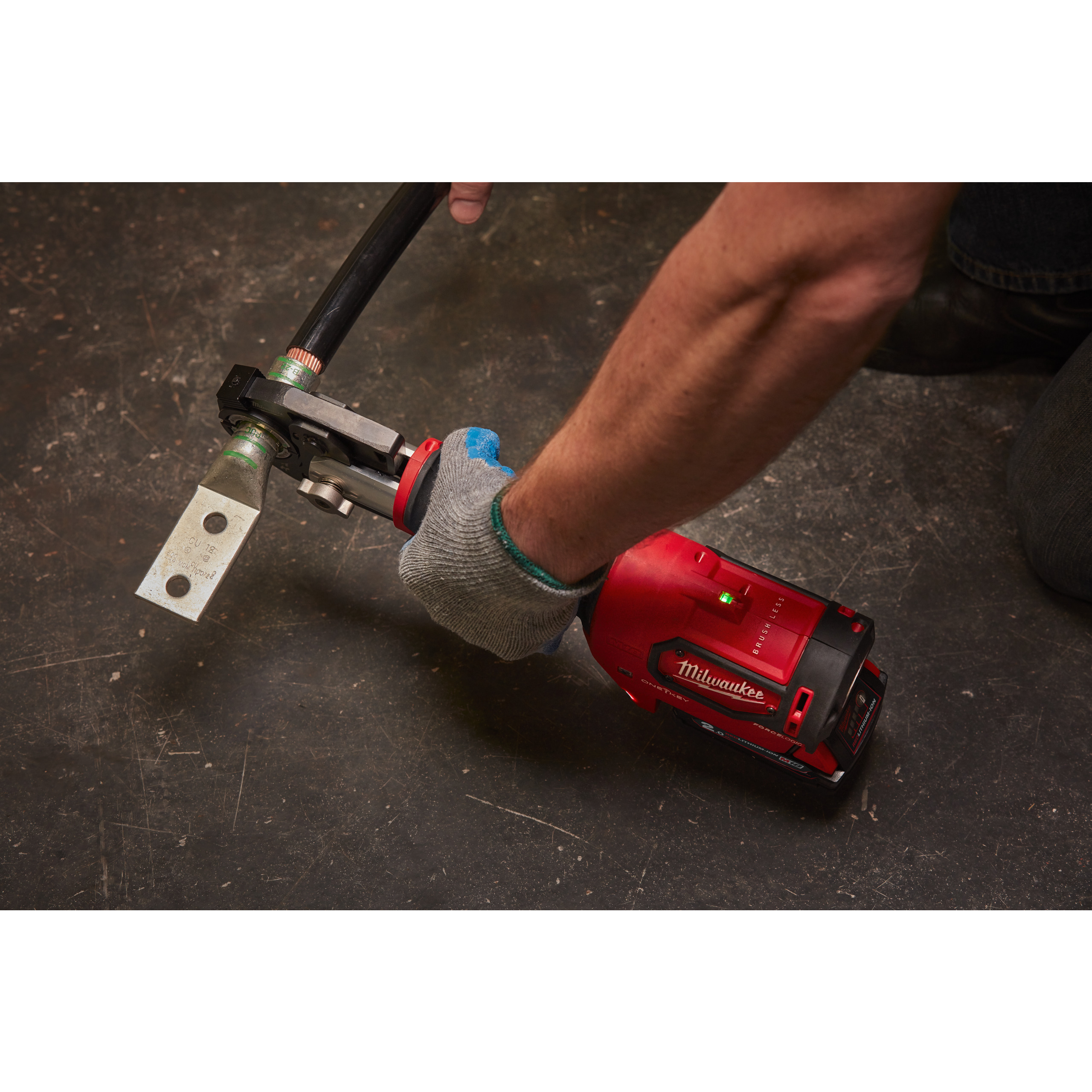 Crimpadora de cable hidráulica M18™ FORCE LOGIC™ de 53kN M18 HCCT Milwaukee - Imagen 6