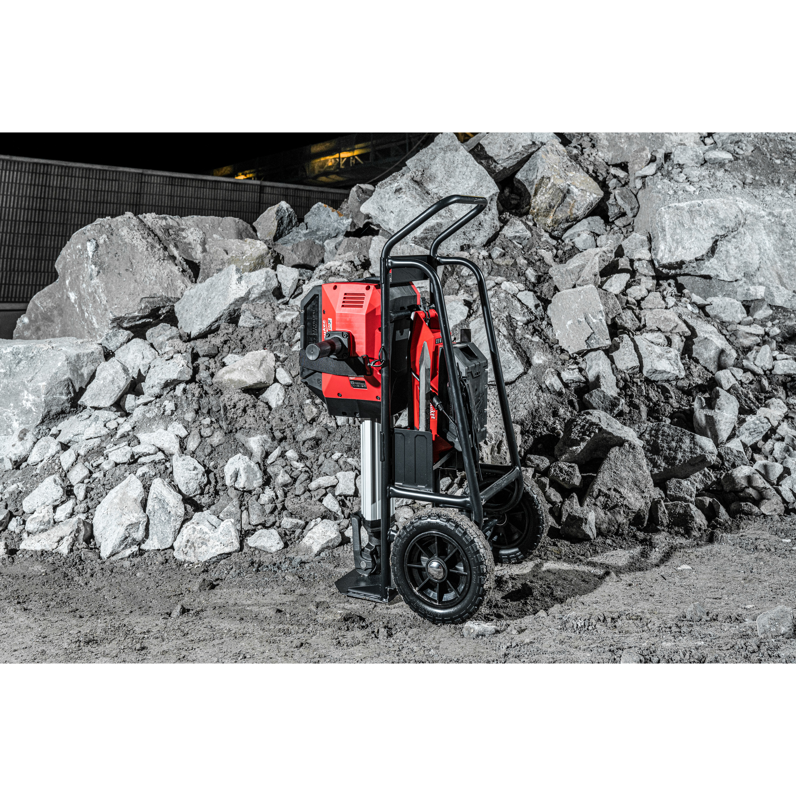 Carro de transporte para martillo demoledor MX FUEL™ MXF DHT Milwaukee - Imagen 3