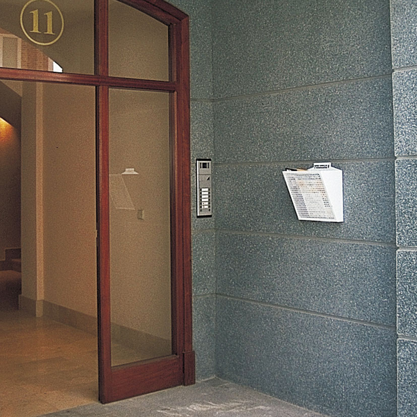 CESTA Publicidad E2314 GRNDE Blanca Arregui Blanco panel anuncio - Imagen 3